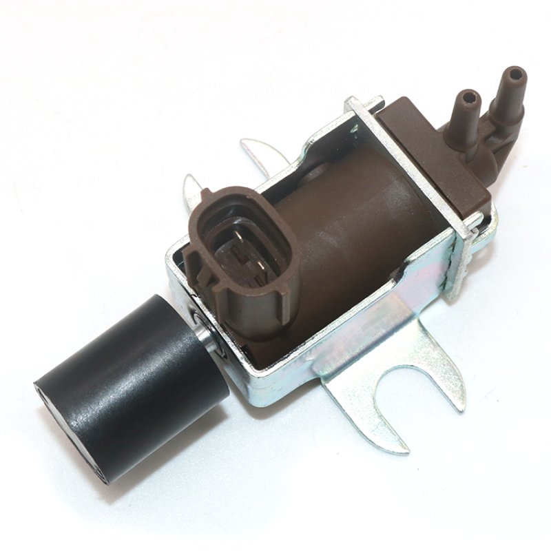 Vapor Canister Purge Solenoid Valve OEM 25819-30050 2581930050 Solenoid Vacuum Valve for Toyota LAND CRUISER 1991-1994 L6